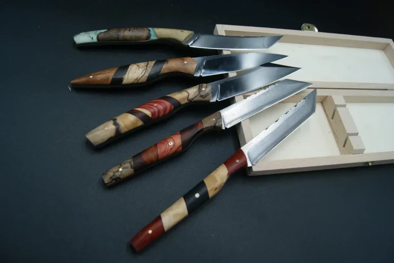 Couteaux de table des Couteaux du Rocher
