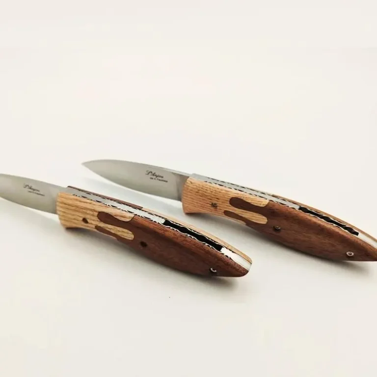 Couteaux pliants en bois de la Coutellerie du Maine-Anjou